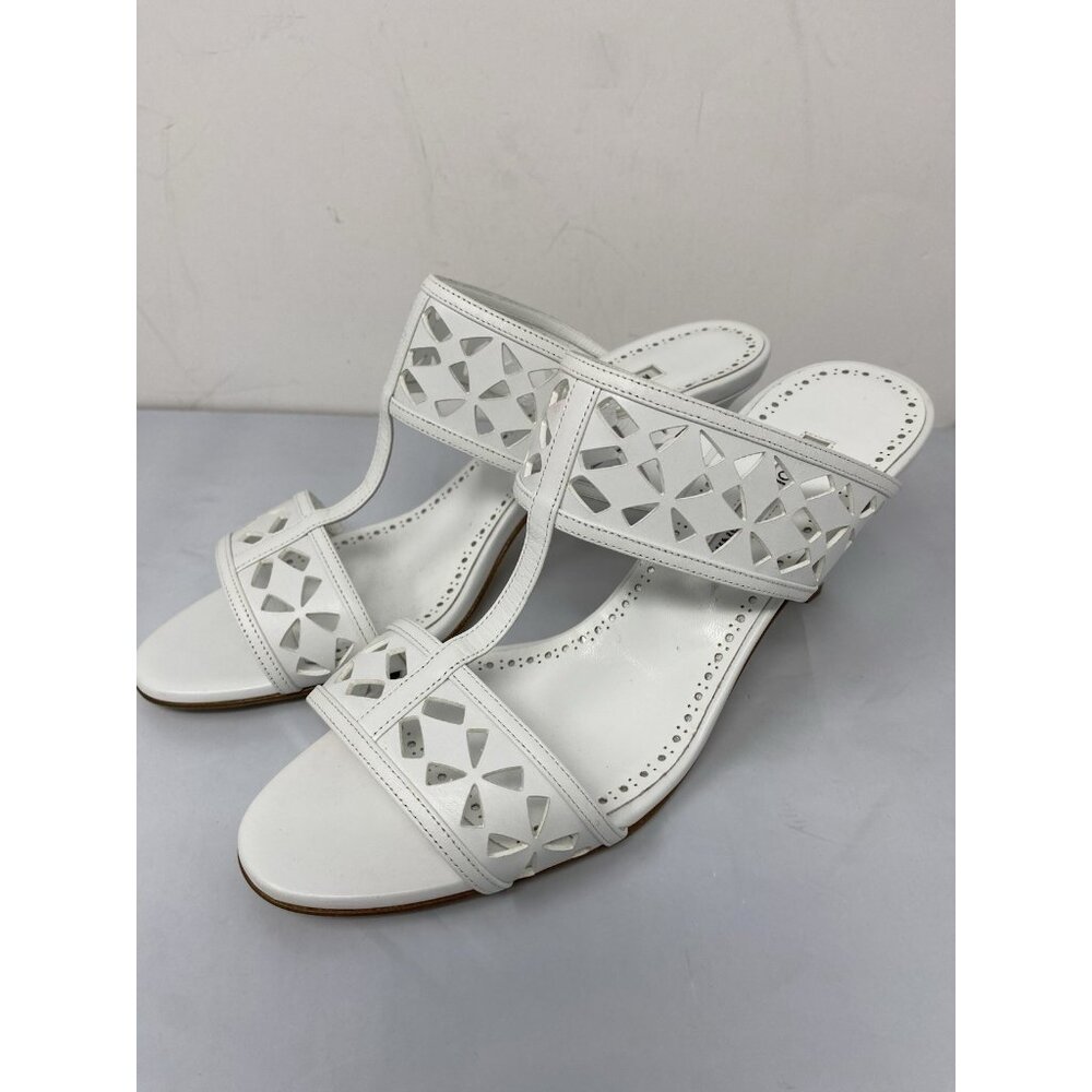 New Manolo Blahnik Sophocles Perforated Mules Heels size 40 White